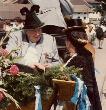 1Baron Benedikt Cramer-Klett auf Kutsche
