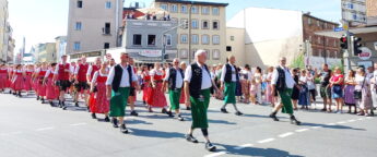 aaa34f2e-ccf3-4d2d-96d3-95521aeeaab5