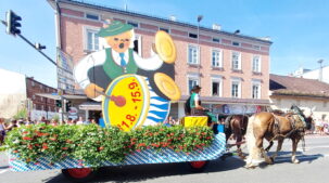 b887fca9-005d-498a-8531-1d5ecd559065