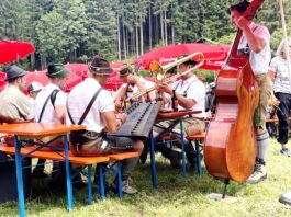 k-1Hubertus-Musikanten