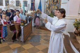 KID24224-220924-7258