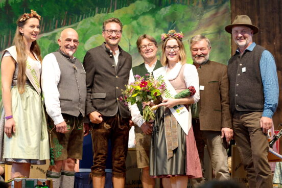 Krönung Bayerische Bio-Königin Foto 2