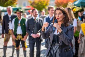 f52d1cb2-635f-41e7-b0e5-34221d8c3d63