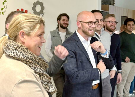 Bezirksrätin Barbara Stein, Minister Mehring bei der Inn-Factory