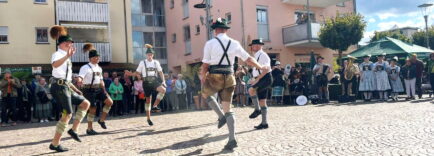 cc793e8a-716c-4bdb-b429-c6dfa90f5b34