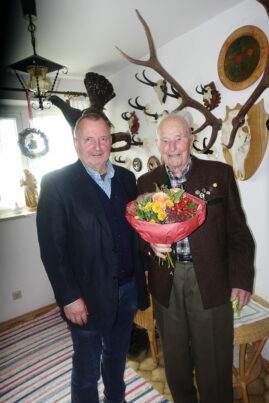 1Aufenanger-Schlosser - hoch