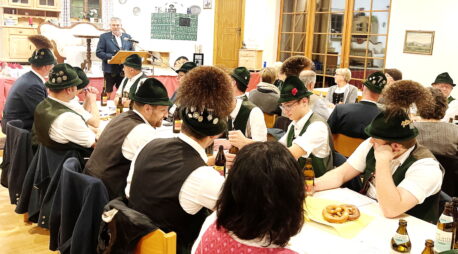 1Robert Perl Grußwort