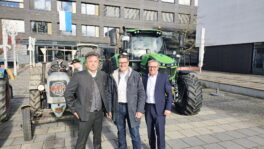 33fa1f6f-7b56-47d5-9a39-c58ddaec346d