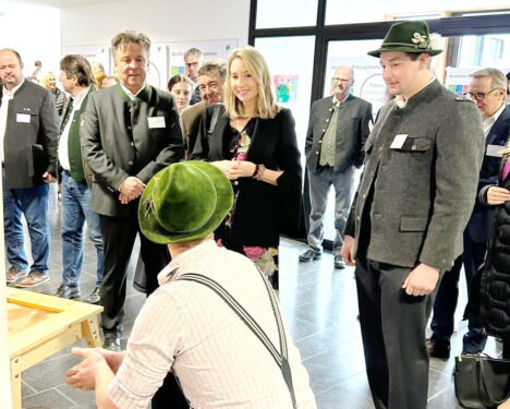 3d3b19dd-2be1-4840-8f09-4aa4a745ca76