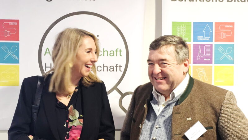 89c5b607-5f45-4f1f-b581-bde4c02ec911