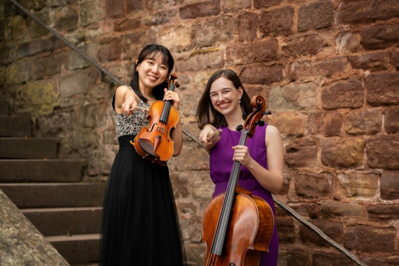 Adriana-Shoko-3-klein