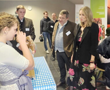 e53f8fcc-7c7f-434d-aff6-c7390caf3b7d