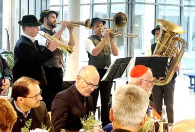 k-1Schladl-Weisenbläser