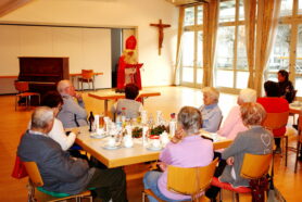1SeniorenAdvent-Nikolaus2