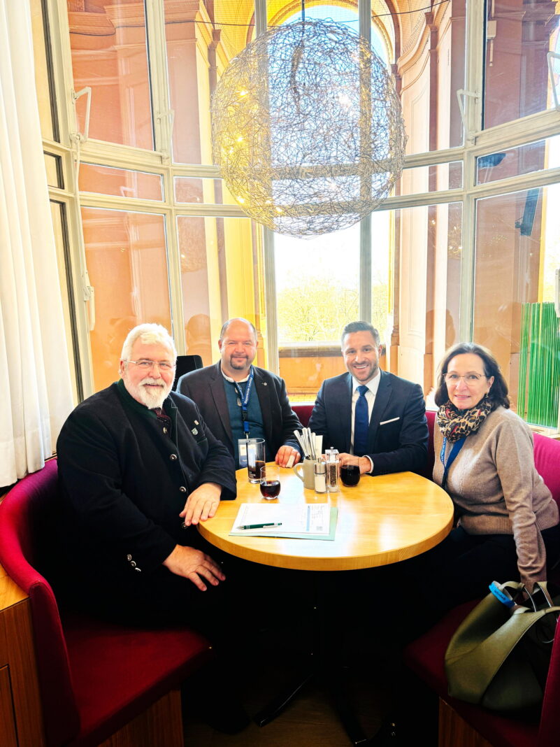 PHOTO-2024-12-03-15-30-48