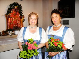 01-Obern-Dirndl 2010