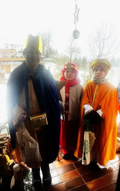 1Sternsinger an der Türe