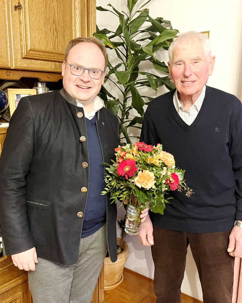 1Bgm.-Schlosser- hoch