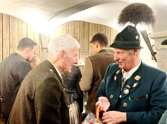 1Schlosser-Huber quer