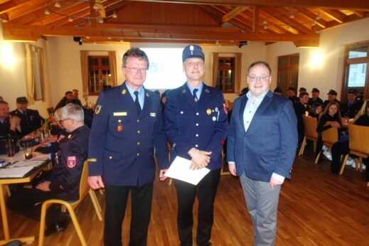 1EhrungPfliegl-Müller-Bgm