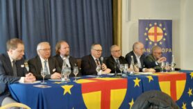 20250323_105723 Podium hk