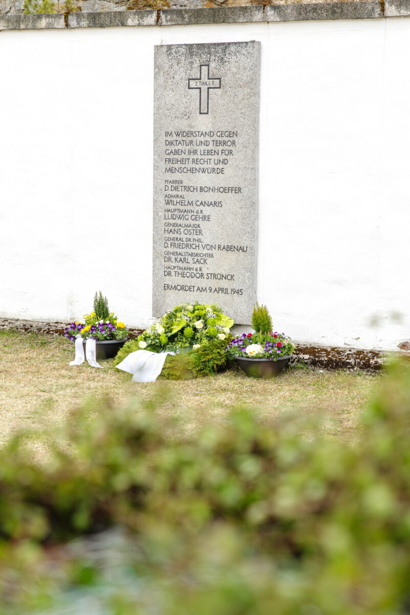 20250409_Gedenkandacht 80. Todestag Bonhoeffer_Patrick Wolf-107