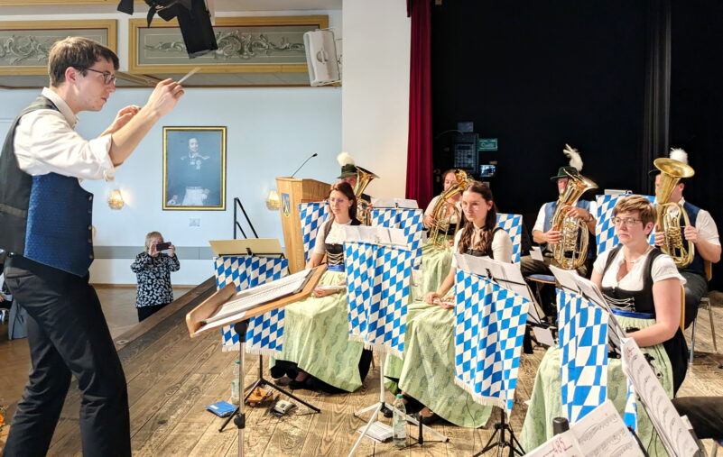 PXL_20250101_111925084 (1)