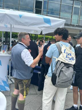 eebce244-dd04-4466-bdb2-5ab7a501e4d6