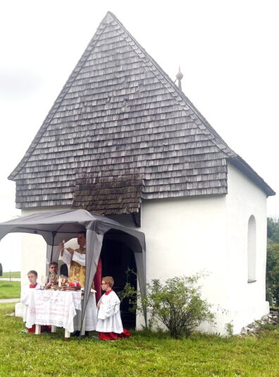 1Pfr. Werner - Michael Hell - hoch