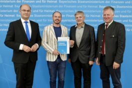 20250728_10_00511-CB3_2975_klein