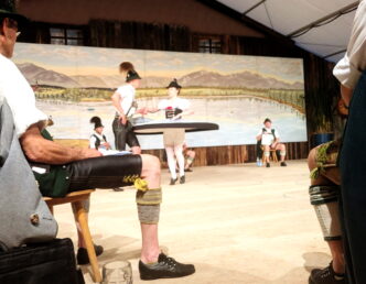 926b17b7-933f-4194-8bbf-b884490bc996