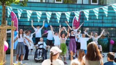 a2228509-e1d7-46d7-9414-4e45c3bdf64a