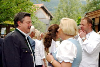 1DialogSteinacher-Karner