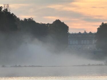 69525703-3aae-49d6-8da8-f2f08498695c