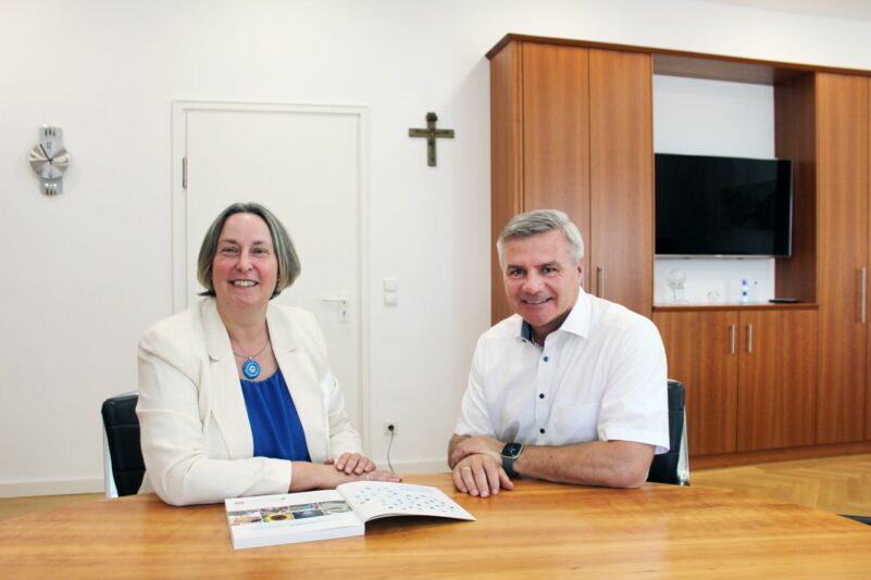 Hochschulpräsidentin-Wirtz-Dreier-2025_klein