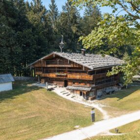 Museum_Tiroler_Bauernhoefe_Kramsach_Familie_Sommer