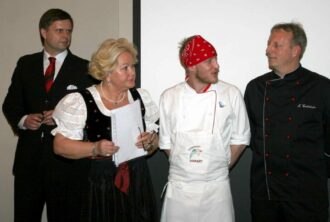 kl-1AbstimmungenmitFrau Karner