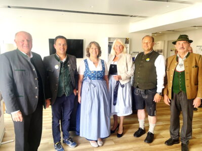 1BgmMureck mit Bayernbund-Mitgliedern