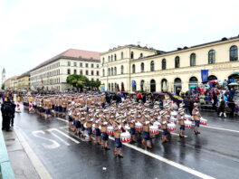 1Oktoberfestzug Ludwigstraße 2