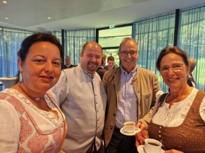 20250901_094444_resized