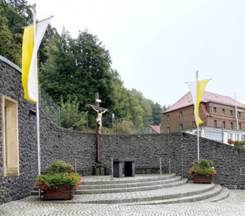 32752479-f88d-4a82-80dd-103df00a4358