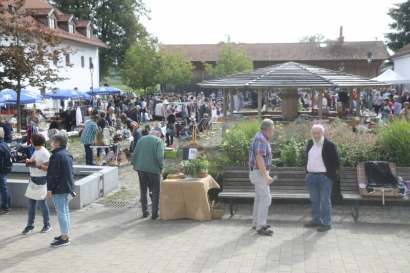 Flohmarkt TKZ Holzhausen 2025 (13)