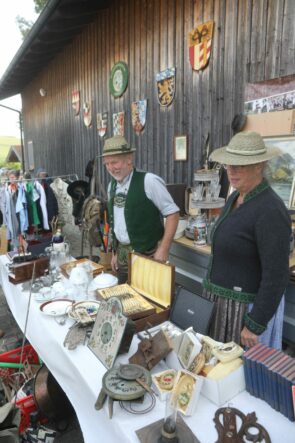 Flohmarkt TKZ Holzhausen 2025 (6)