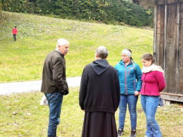 1Dialog mit Eremiten