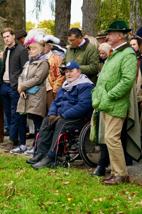 1Josef Ettenhuber (im Rollstuhl)