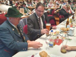 20251011_200522 (Copy)