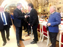 2MP -Begrüßung 3 Friesiner