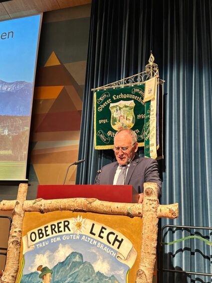 45b84d11-057a-47f8-969c-dd13da3840a4