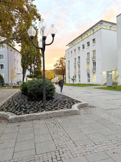 4b702a76-e369-42c0-bb2e-c696122cf4a2