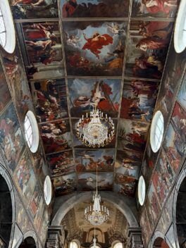 2BADE056-3300-4B34-806F-C277B175DFC4